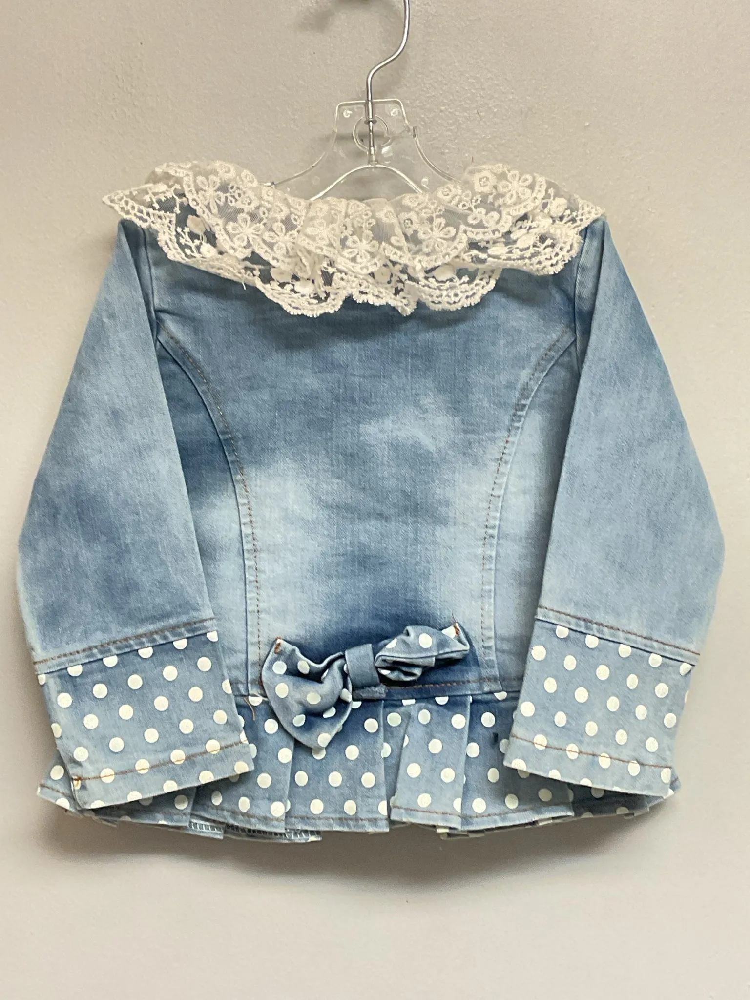 Size 12M Blue Denim Appliqued Infant Girls Jackets